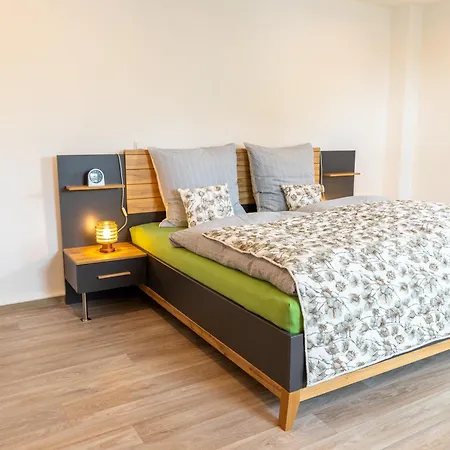 Duggis Feriendomizil Apartamento Wolgast