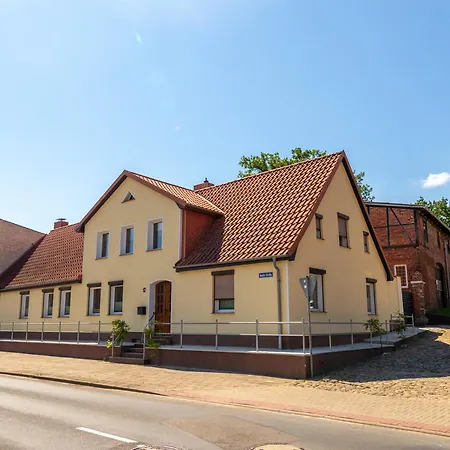 Duggis Feriendomizil Apartamento *